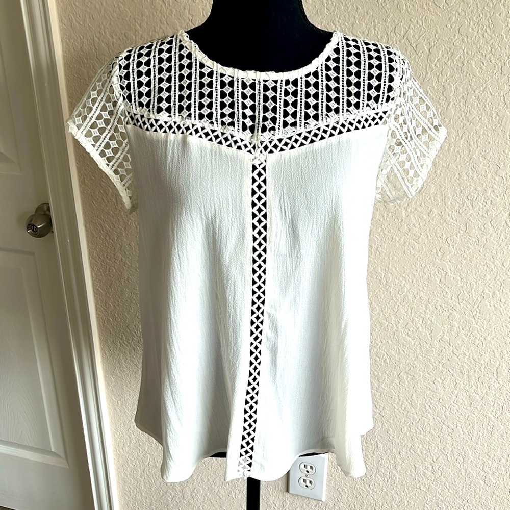 White top lace blouse.